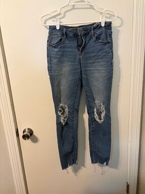 Old Navy Women's Medium Blue Ripped Skinny Jeans